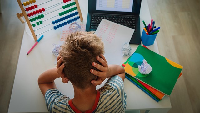 Άγχος πριν το σχολείο: σημάδια, αιτίες και στρατηγικές