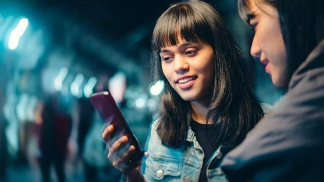 Φακοί επαφής με προστασία από την μπλε ακτινοβολία