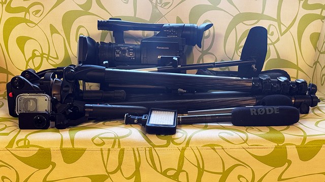 Πωλείται εξοπλισμός βιντεοσκόπησης σε τιμή έκπληξη