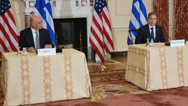 Υπεγράφη η ελληνο – αμερικανική συμφωνία: Πυλώνας σταθερότητας στην περιοχή η Ελλάδα, λέει ο Μπλίνκεν