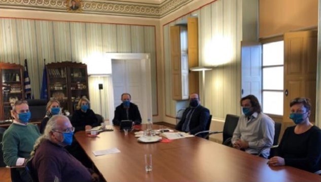 Συνάντηση εργασίας μεταξύ του Γενικού Γραμματέα Νησιωτικής Πολιτικής και του Επιμελητηρίου Κυκλάδων