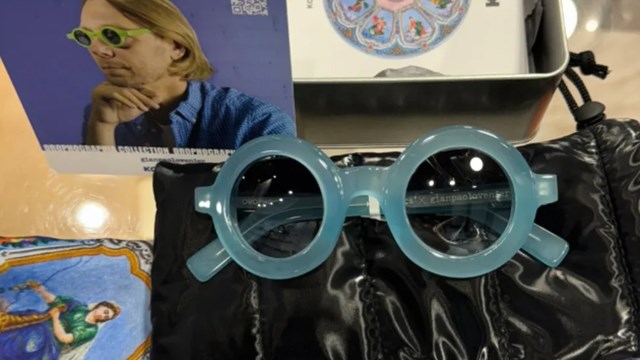 Κέρδισε τα εντυπωσιακά KOIS OPTICS OROPHOGRAPHIA 243. Μπες στην κλήρωση