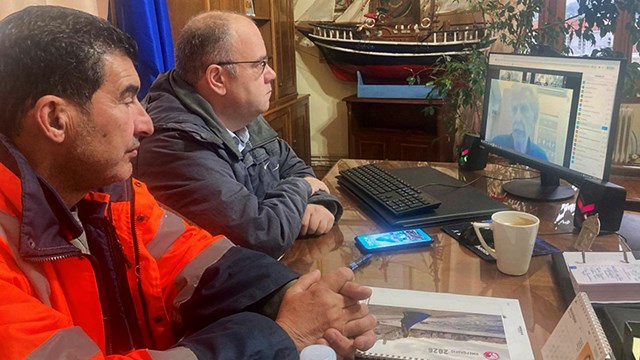 Τηλεδιάσκεψη για το θέμα των επικίνδυνων καιρικών φαινομένων στις Κυκλάδες