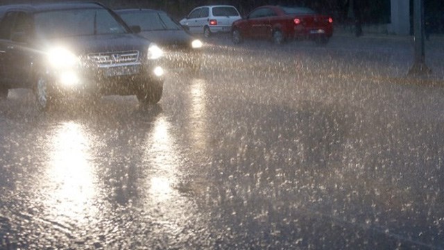 Πορτοκαλί προειδοποίηση για τις βόρειες Κυκλάδες από το απόγευμα μέχρι αργά τη νύχτα της Τετάρτης