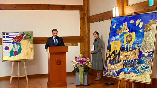 Στην εκδήλωση που διοργάνωσε η Πρεσβεία της Ελλάδας στην Σεούλ, σε συνεργασία με την κορεάτικη Εθνοσυνέλευση παρευρέθη ο Πρόεδρος της ΟΝΕΧ, Π. Ξενοκώστας